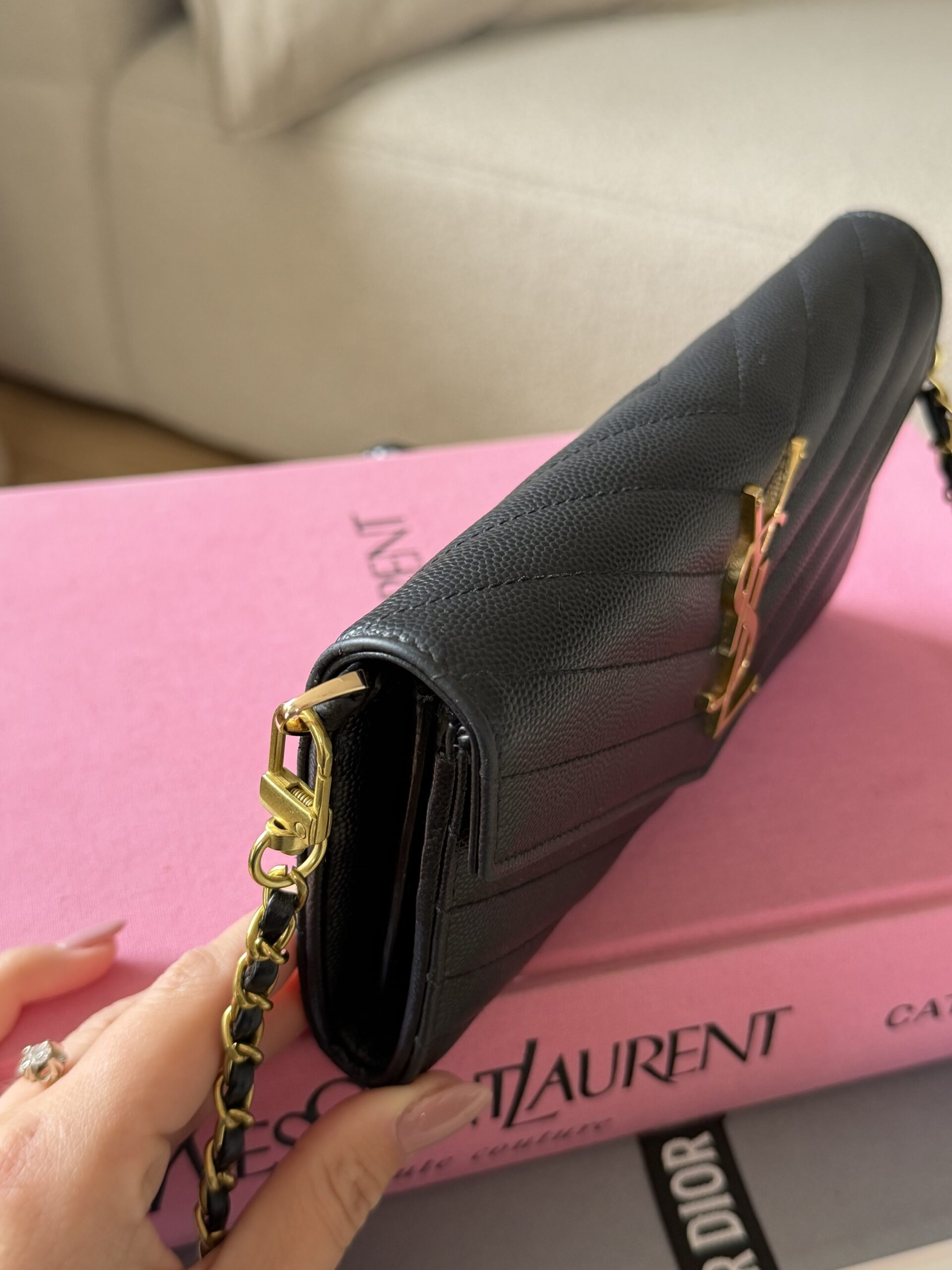 YSL Yves Saint Laurent WOC Wallet On Chain - obrazek 15