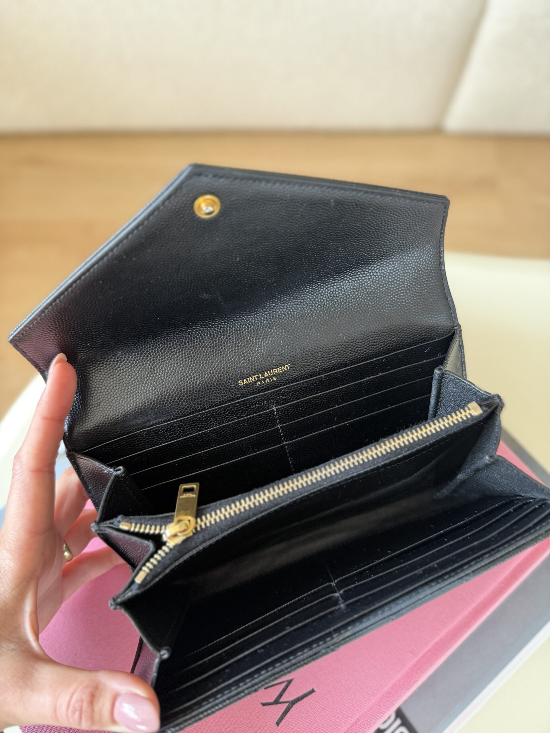 YSL Yves Saint Laurent WOC Wallet On Chain - obrazek 21