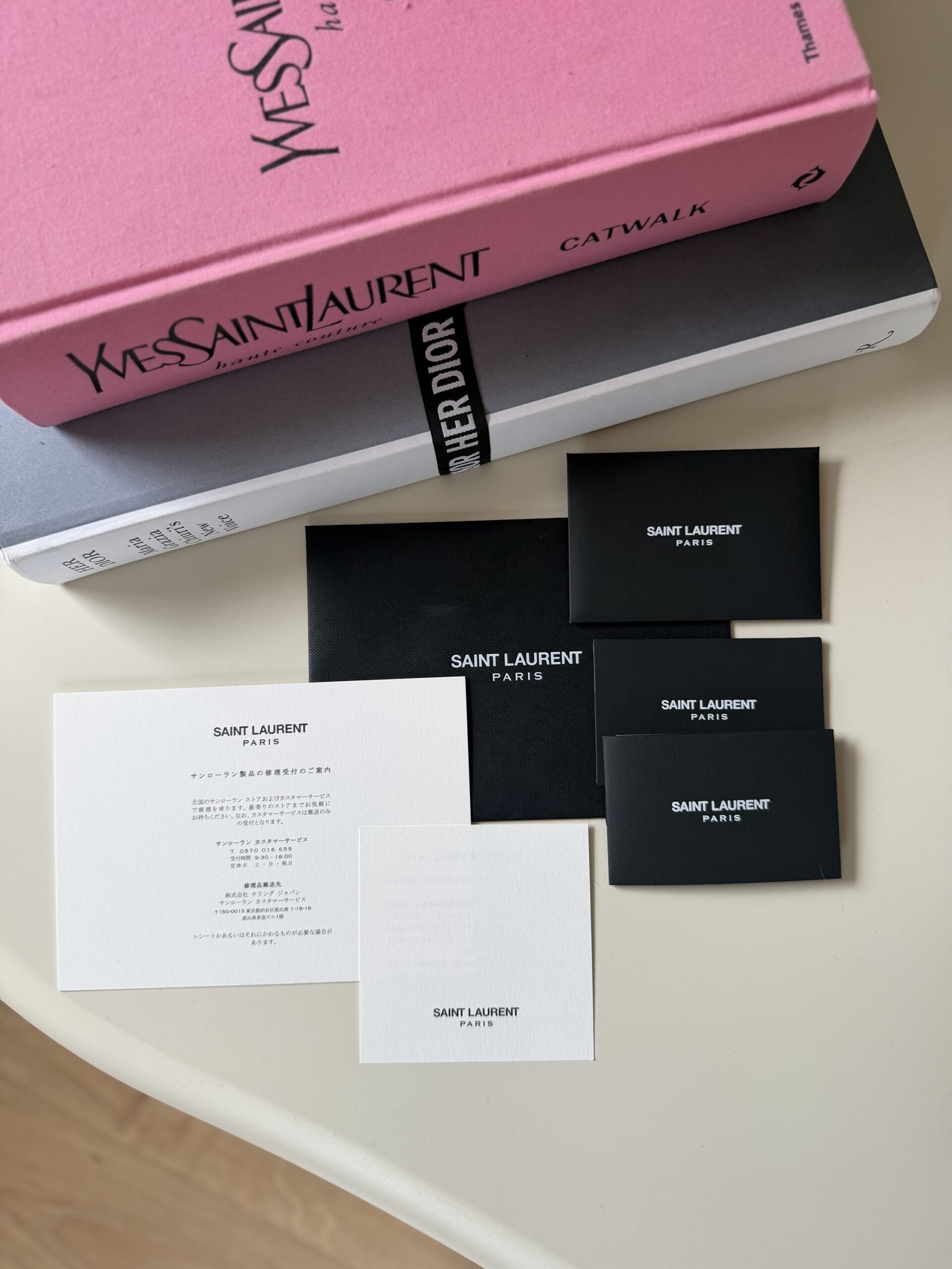 YSL Yves Saint Laurent WOC Wallet On Chain - obrazek 3