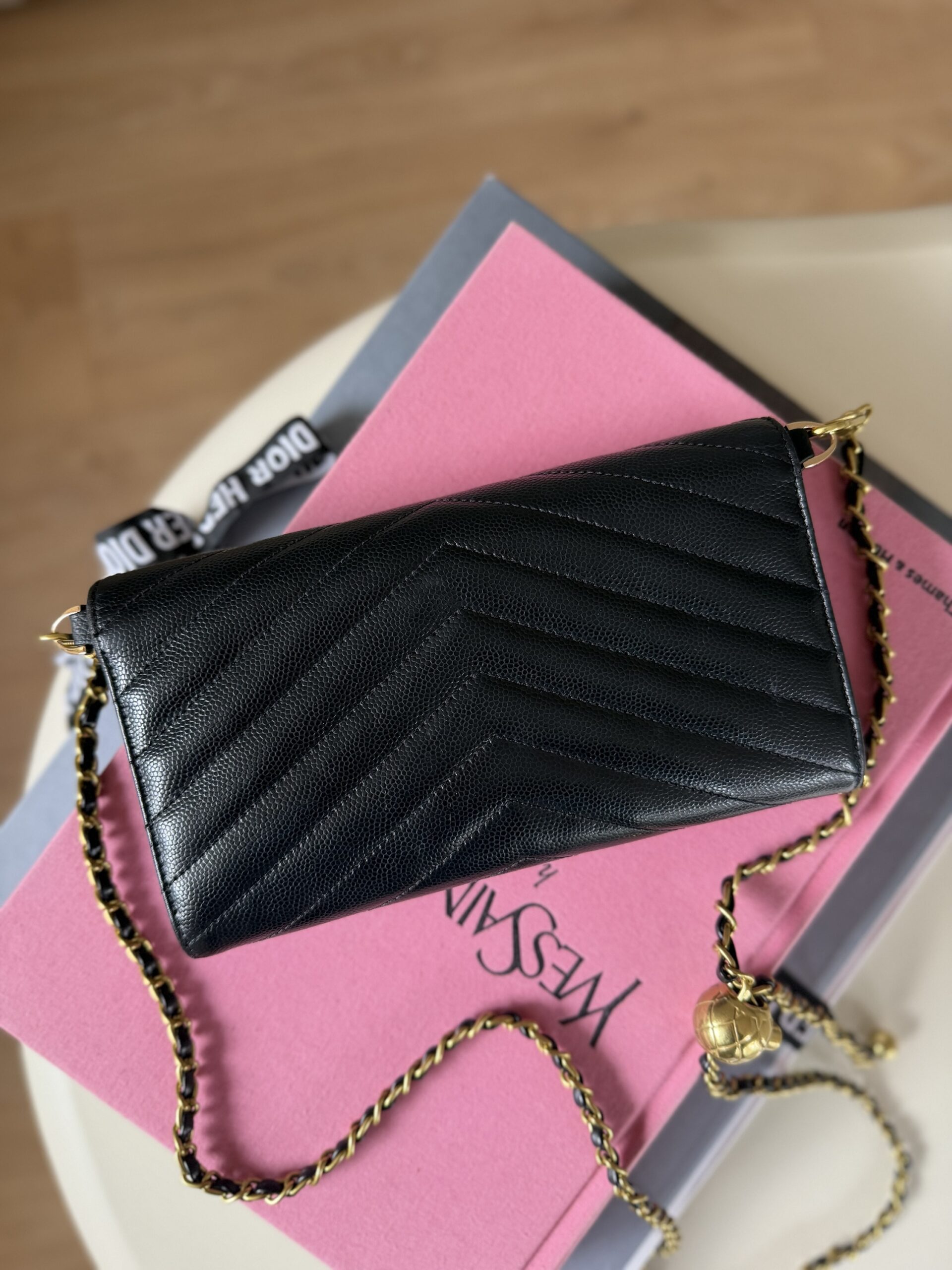 YSL Yves Saint Laurent WOC Wallet On Chain - obrazek 7