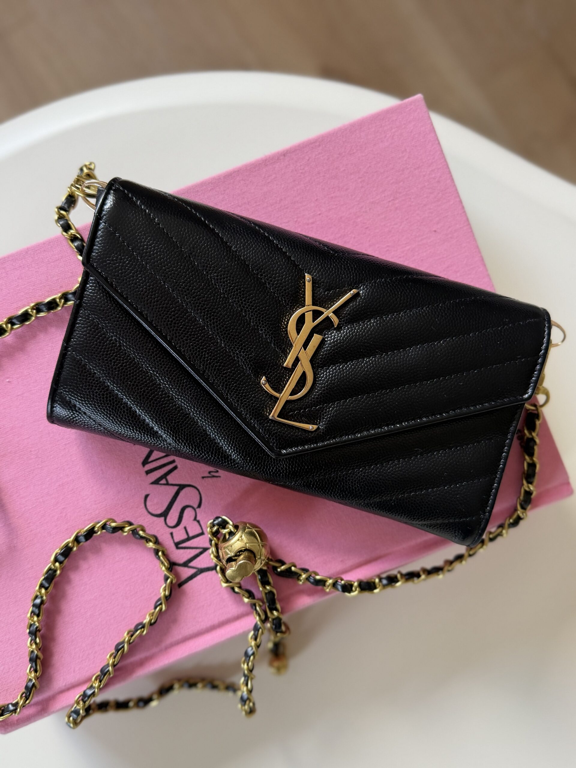 YSL Yves Saint Laurent WOC Wallet On Chain - obrazek 4