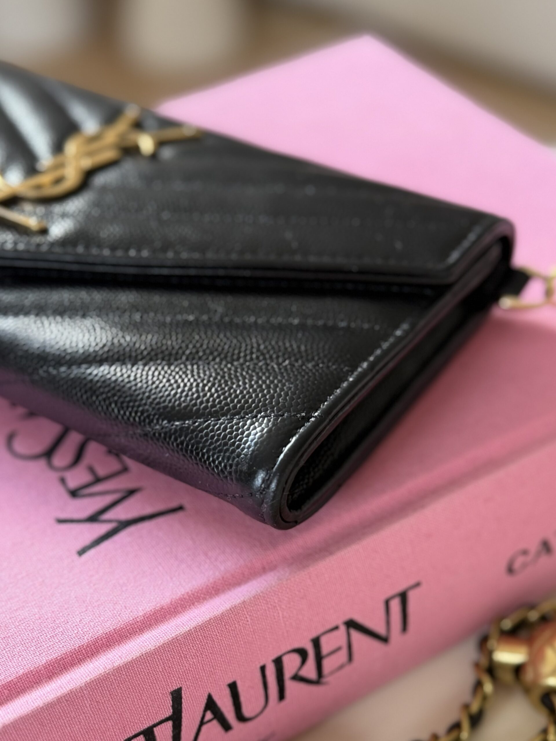 YSL Yves Saint Laurent WOC Wallet On Chain - obrazek 10