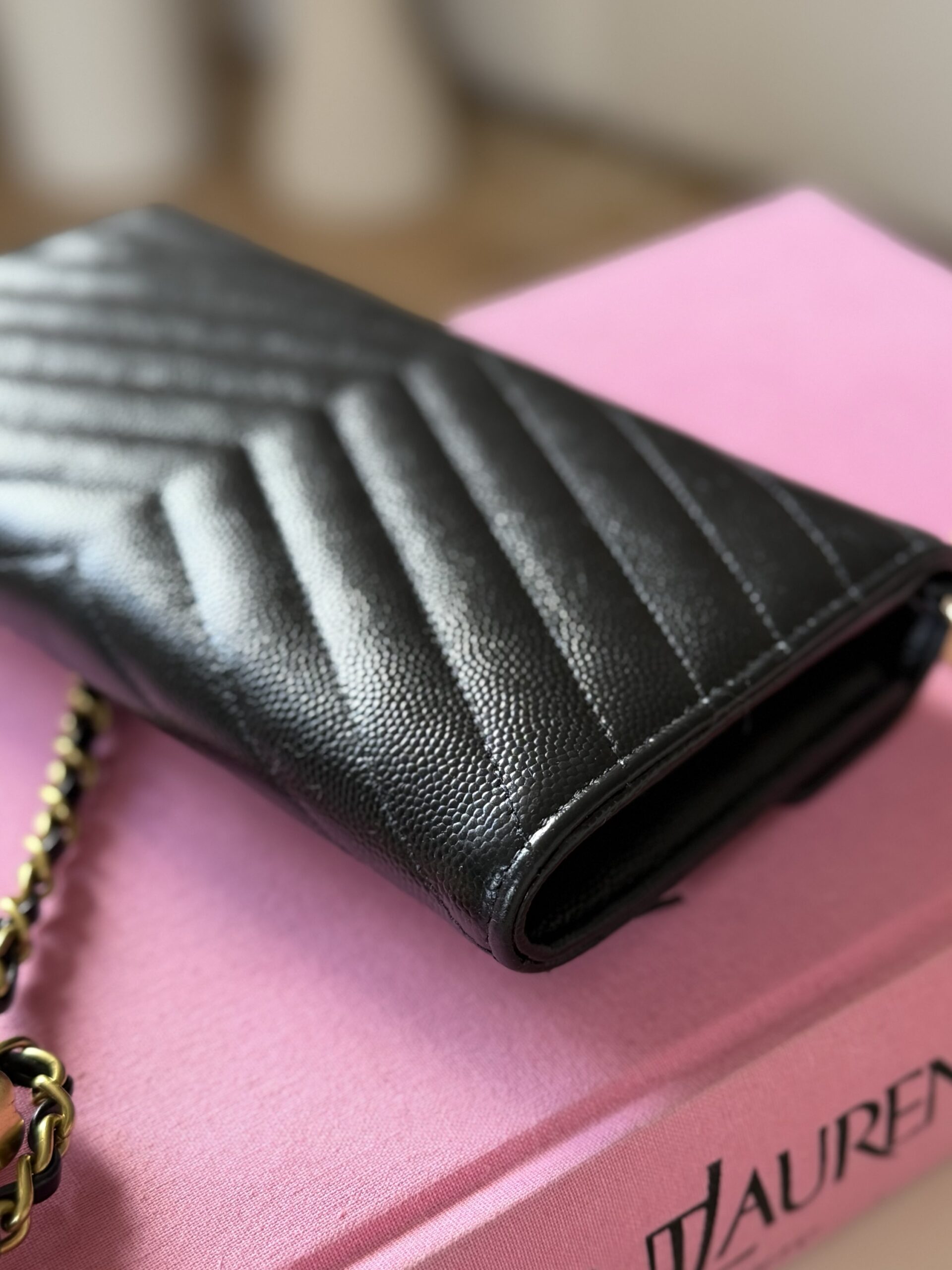 YSL Yves Saint Laurent WOC Wallet On Chain - obrazek 12