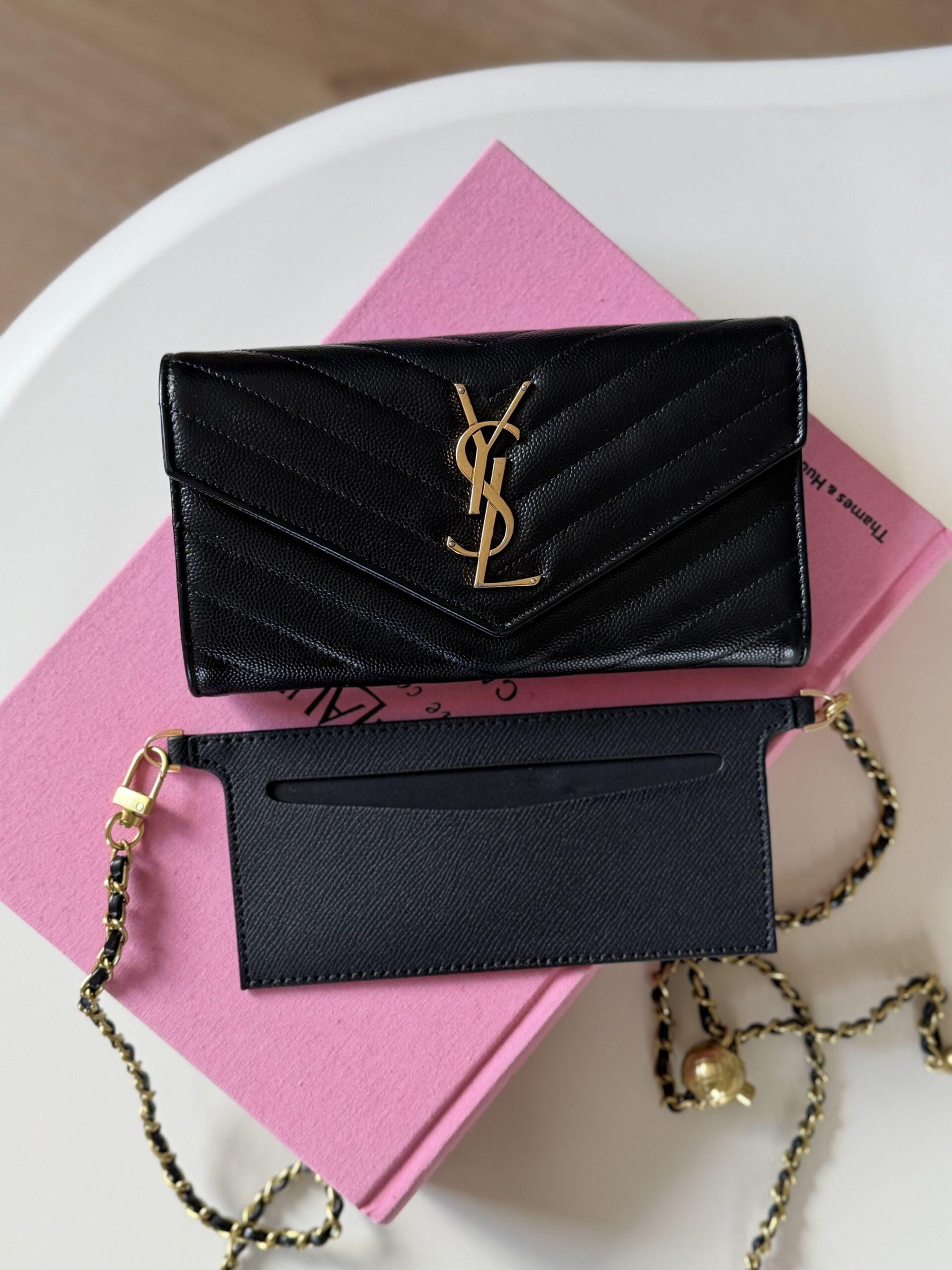 YSL Yves Saint Laurent WOC Wallet On Chain - obrazek 13