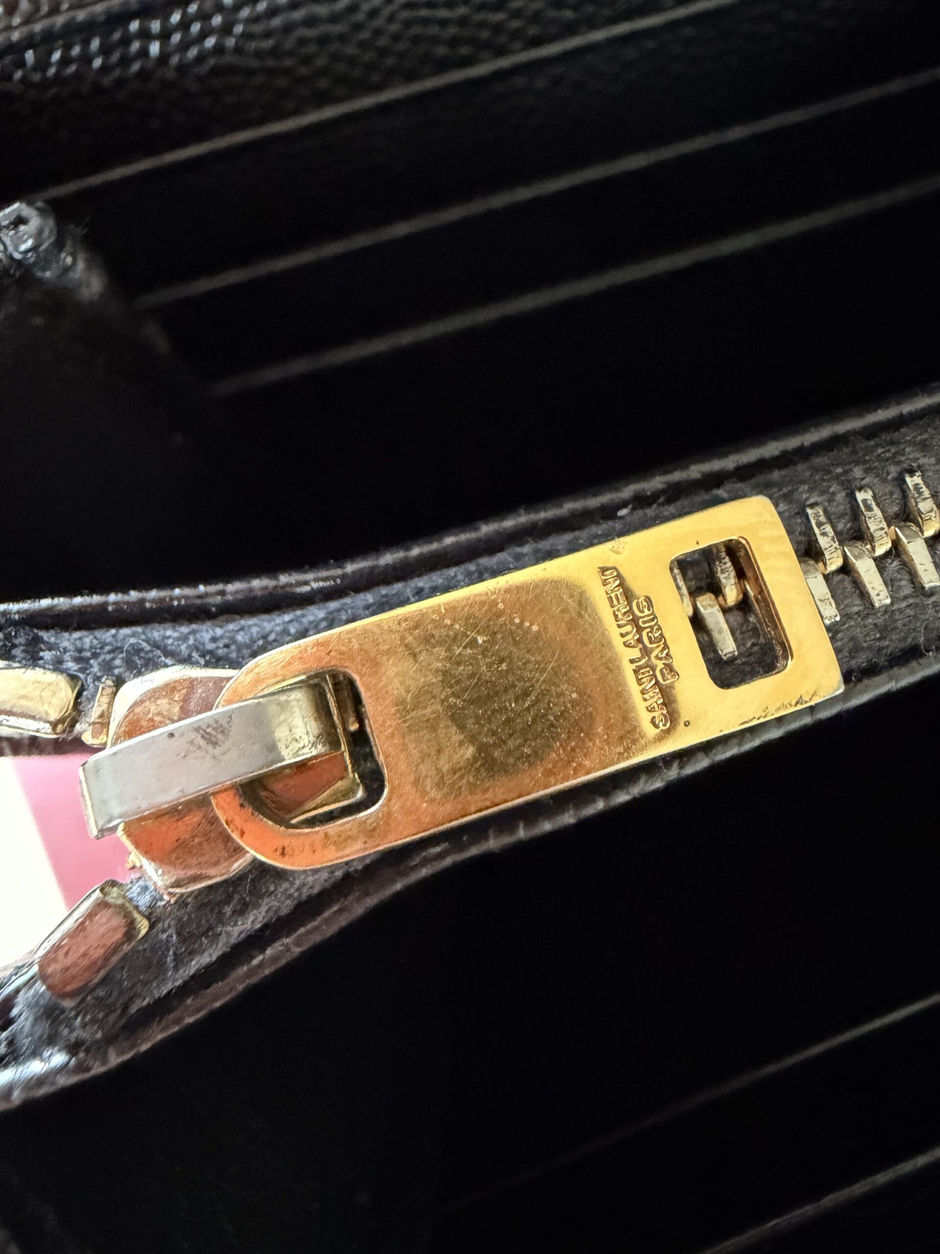 YSL Yves Saint Laurent WOC Wallet On Chain - obrazek 18