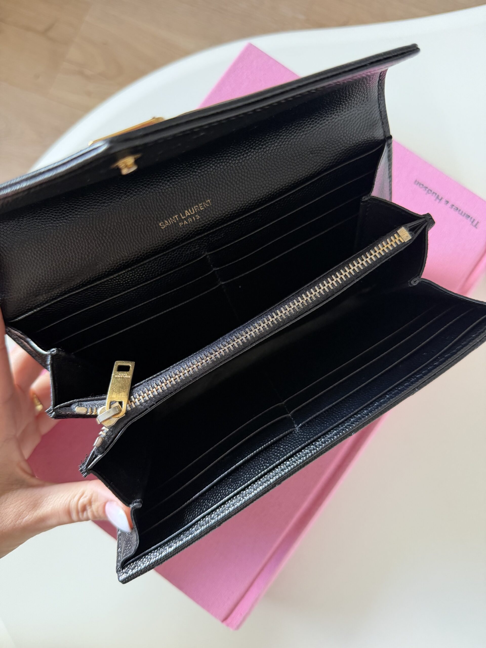 YSL Yves Saint Laurent WOC Wallet On Chain - obrazek 21
